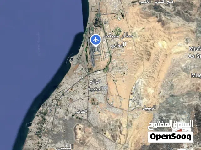 ارض سكينة كورنر في موقع مميز وحيوي Dn