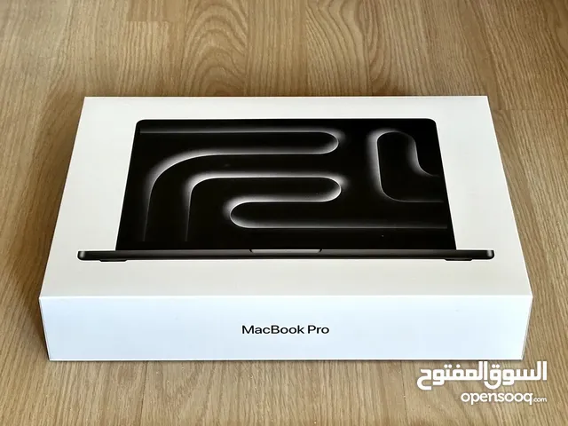 NEW Macbook pro 2023 M3 PRO 18g ram 512 ssd