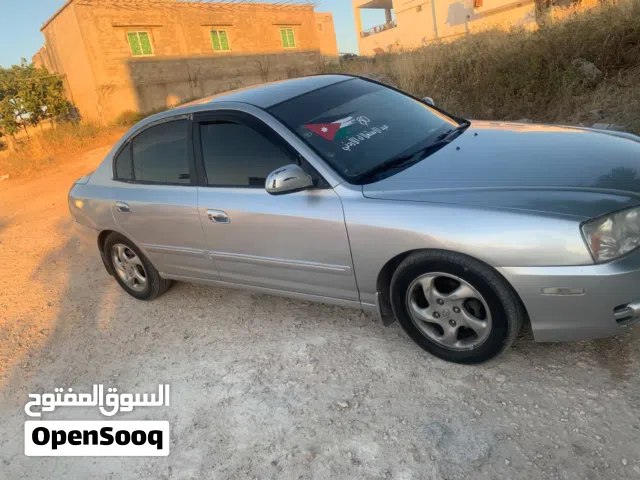 2003 هيونداي افانتي Limited