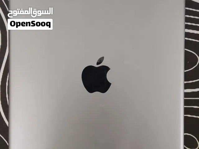 Apple iPad 6 128 GB in Al Sharqiya