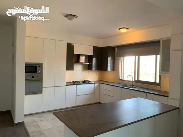 250 m2 3 Bedrooms Apartments for Rent in Amman 4th Circle