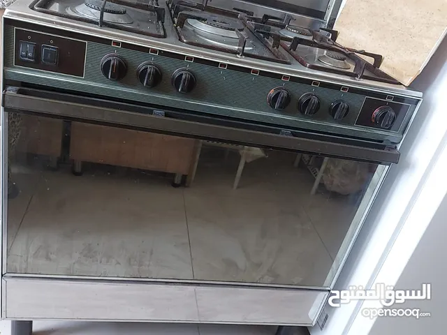 Indesit Oven - 5 burners - excellent condition