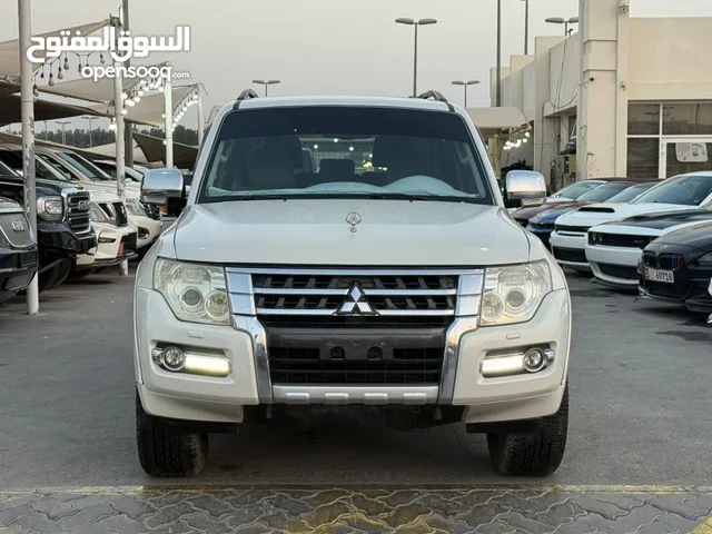 MITSUBISHI PAJERO GLS MODEL 2016 PETROL FULL OPTION GULF SPEACE
