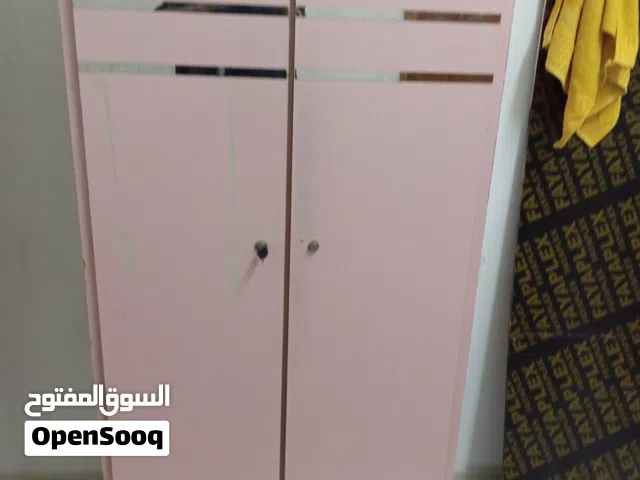 دولاب اطفال مستعمل بحاله جيده