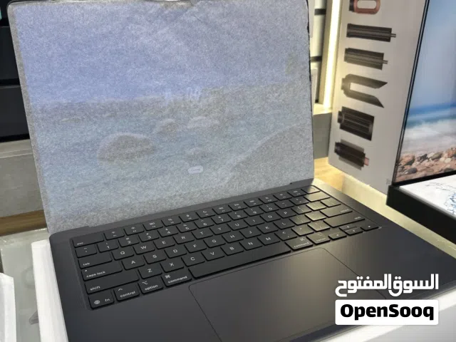 MacBook Pro M5 16GB RAM 512GB SSD No Active بسعر كسر