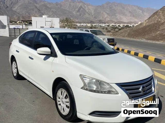 2014 نيسان سنترا SE-R V