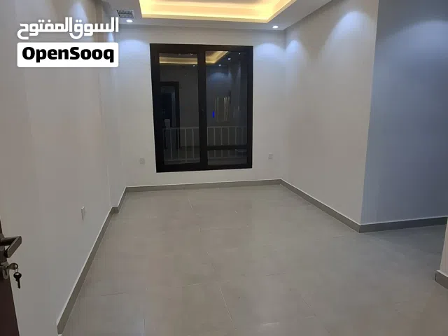 120 m2 2 Bedrooms Apartments for Rent in Hawally Salmiya