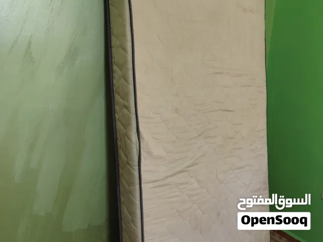 فرشة بحالة ممتازة