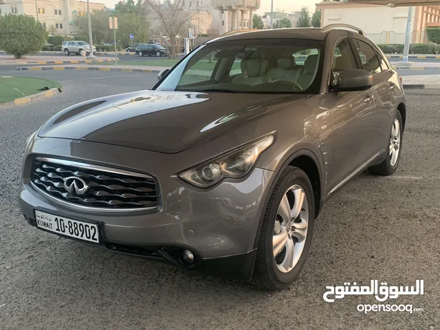 Used Infiniti FX35 in Kuwait City