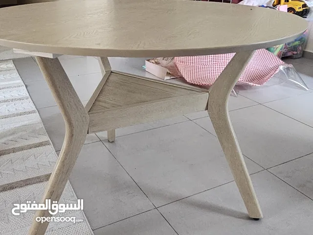 طاوله طعام