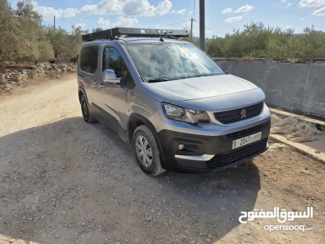 بيجو ريفتر 2019