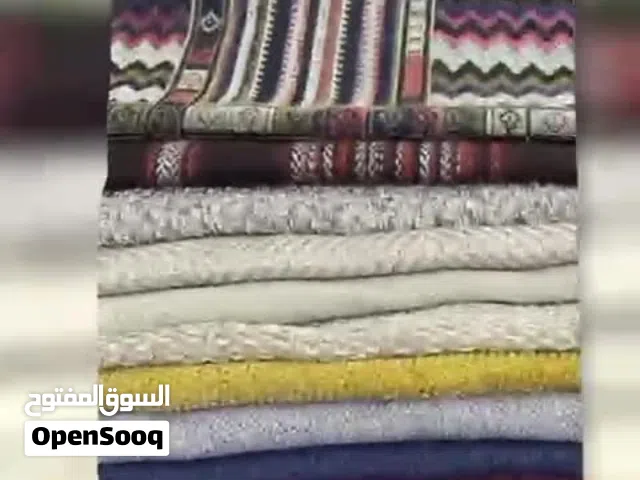 أقمشة لينن إنجليزي فاخر لتنجيد الكنب والكوشن، يتميز بجودة عالية ولمسة أنيقة تضفي جمالًا ورقيًا