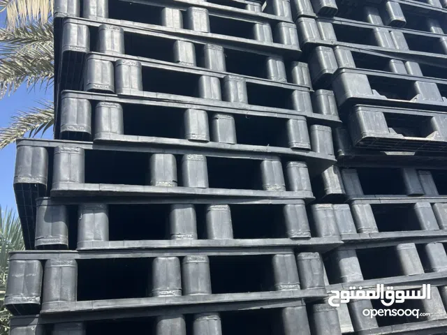 Plshtic pallets wooden box pallets