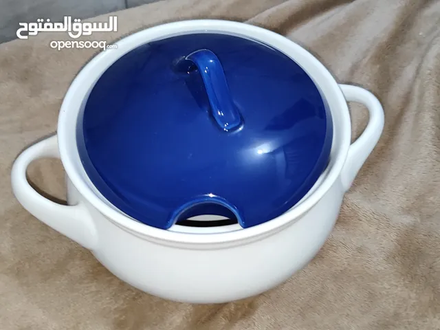 حافظة شوربة سيراميك (قدر بغطاء ) لون ازرق جديدة
