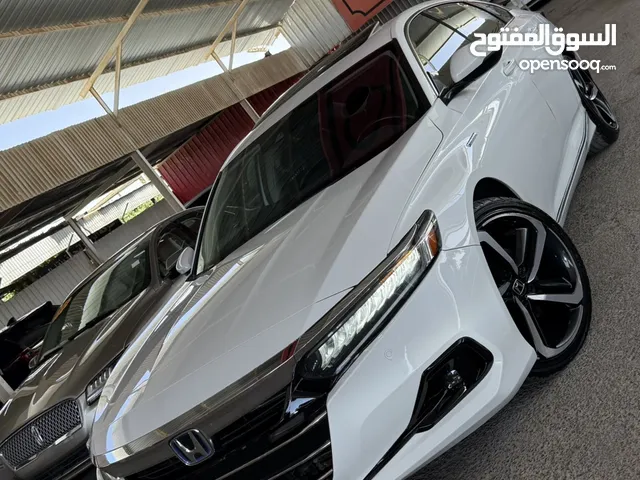 Honda Accord Hybrid 2021 السيارة لازالت حرةExl سيارة لا زالت حره