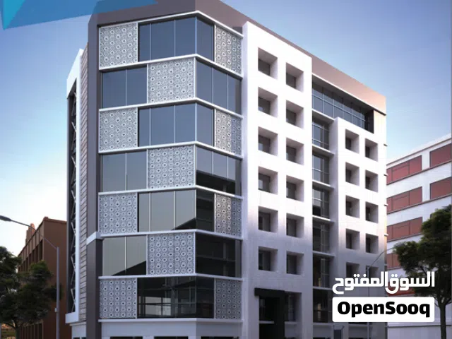 للبيع - مكتب استثماري جاهز في بوشر - موقع مميز و تصميم راق - فرصة للمستثمرسن و رجال الاعمال