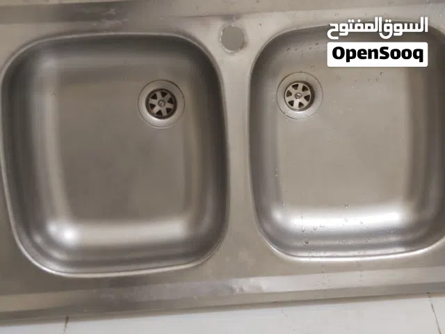 مغسلة مطبخ ستانلس ستيل دبل بحالة جيدة – سعر تصفية