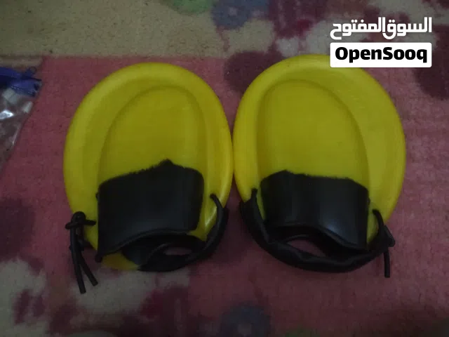 قفازات مستعمله
