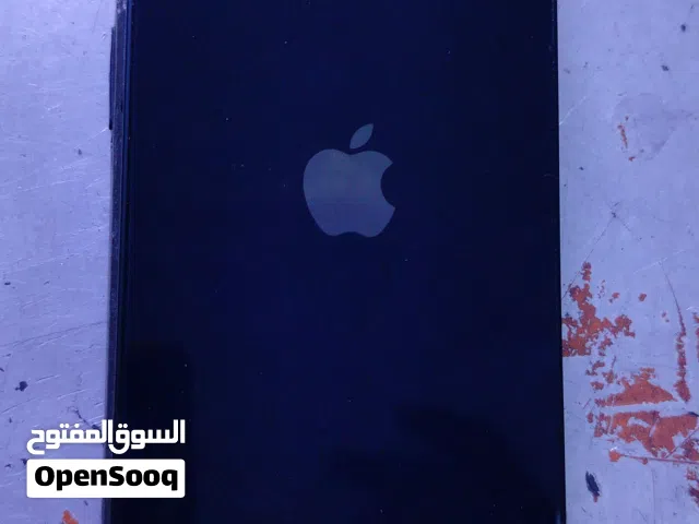 ايفون 13  نظيف  الجهاز ما مفتوح  ومريكي    لونه نيلي بطاريه 85مامرفوع ذاكره 256 فقط كارتون
