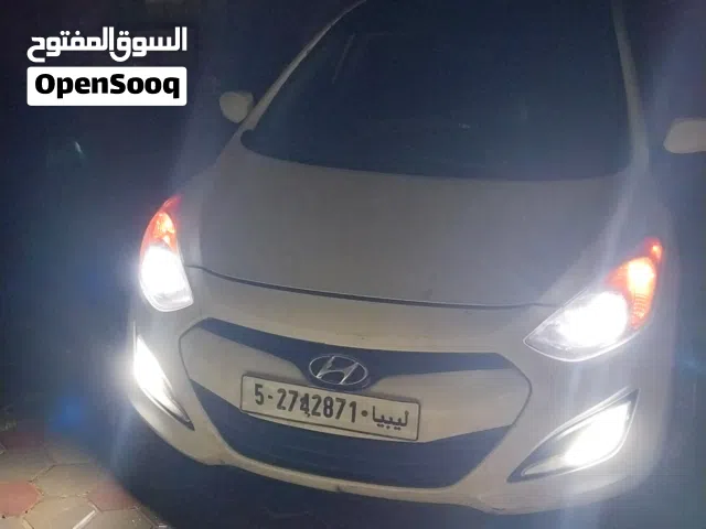 2014 هيونداي النترا Sport