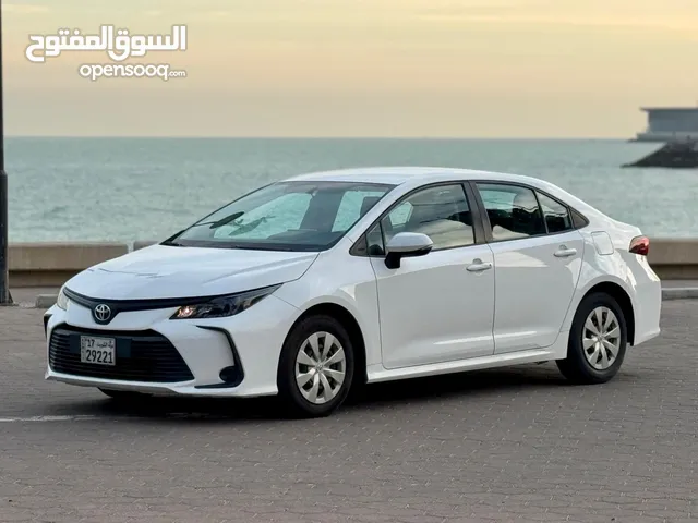 تويوتا كورولا 2020 1600 CC بحاله ممتازه شرط الفحص