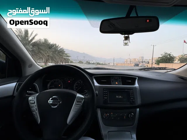 2014 نيسان سنترا SR