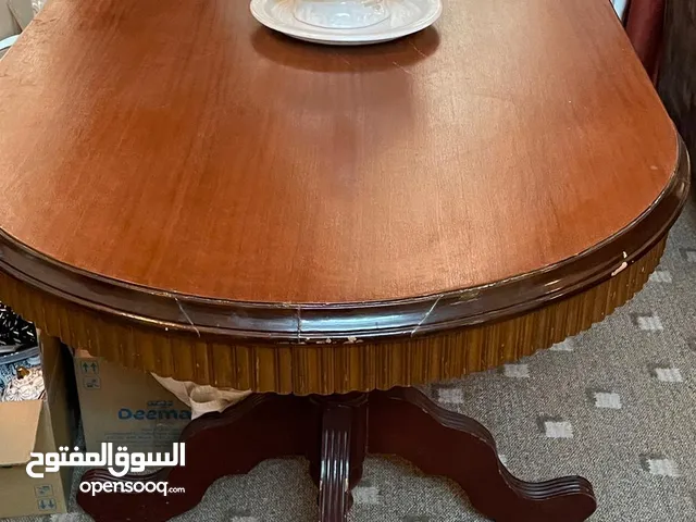 طاولة سفرة بيضاويه
