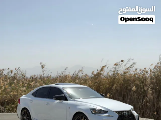 Used Lexus IS in Al Dakhiliya