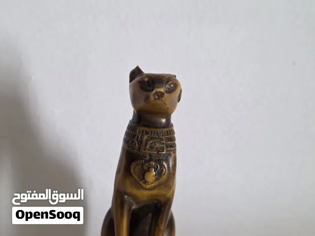 قطة خشبية ثقيلة للبيع