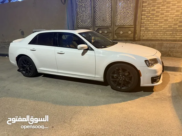 Used Chrysler 300 in Basra