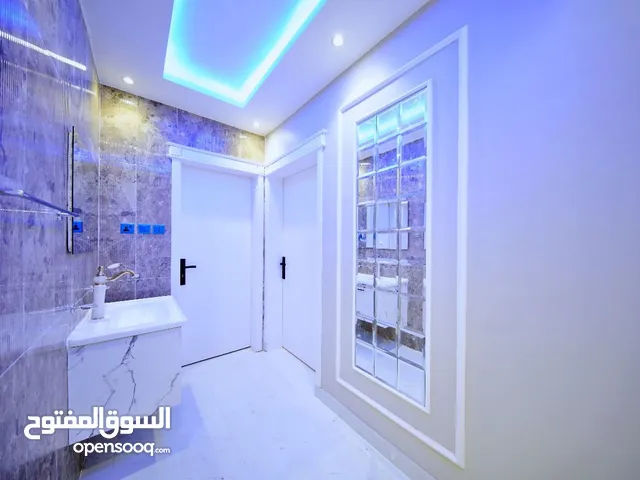 180 m2 4 Bedrooms Apartments for Rent in Mecca Waly Al Ahd