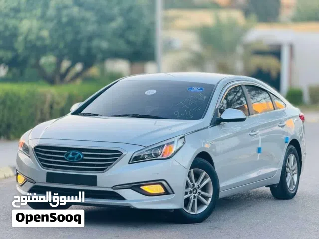 2018 هيونداي سوناتا Blue