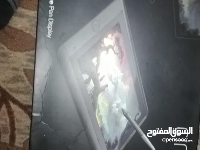 ايباد رسم CINTIQ 13HD مستعمل بحاله جيده جدا للبيع