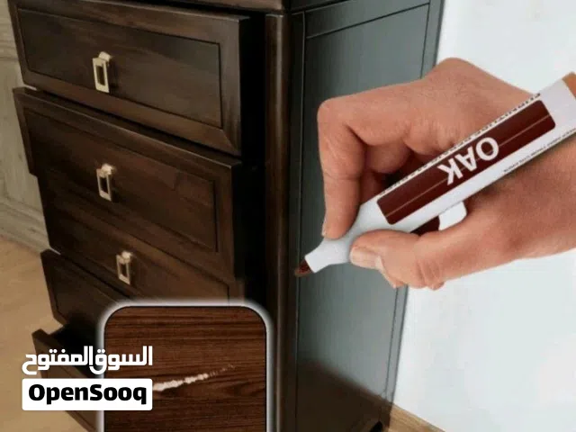 قلم إصلاح أثاث خشبي بلون بني