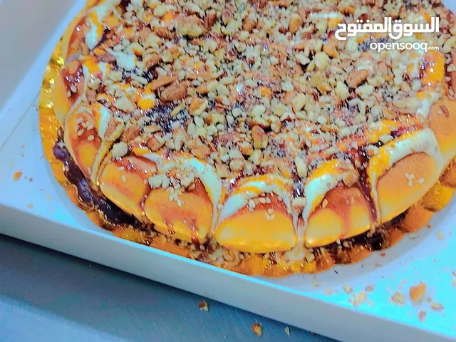بيع خلطة خلية النحل وخلطة اللقيمات للمحلات الراقية في منطقة الرياض كميات فقط