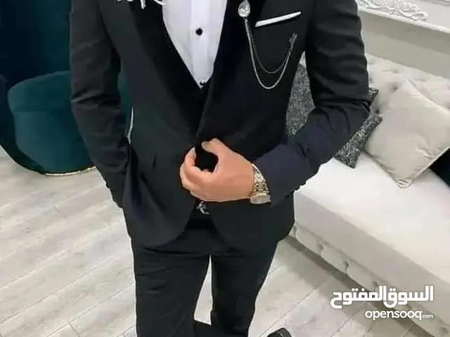 بدلت عرس جديده كامل ملحقاتها