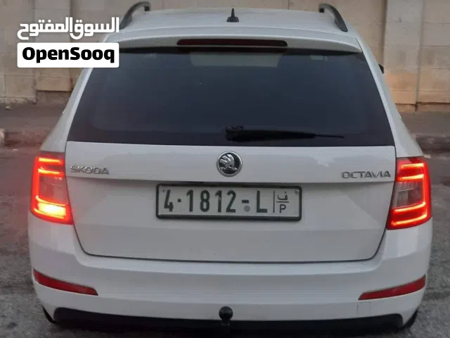 سيارة سكودا اوكتافيا