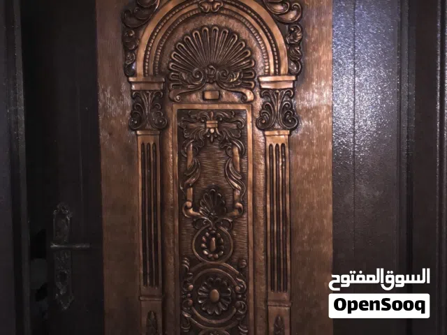 باب نضيف مستعمل شوي