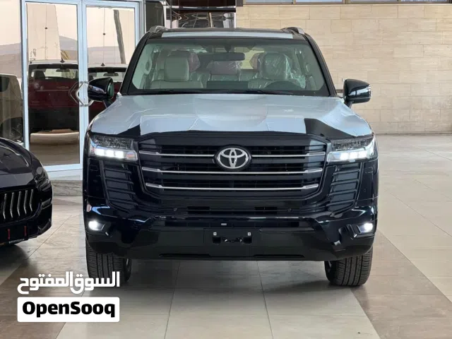 2025 Toyota Land Cruiser GXR