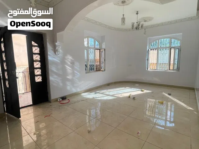 فله دور وبدروم للايجار بيت بوس حي الوزير  900 دولار