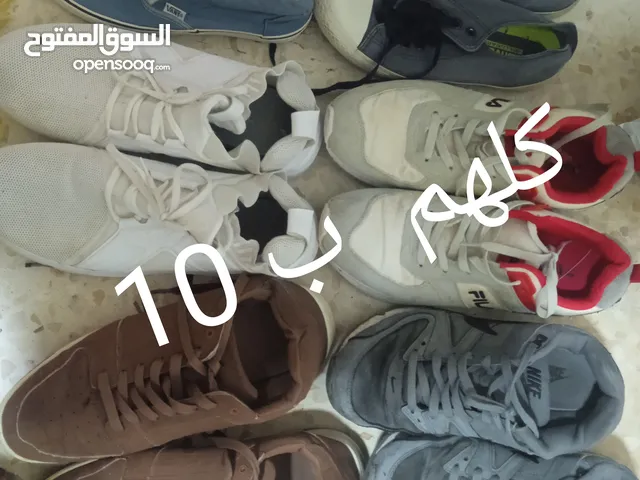 40 Casual Shoes in Amman