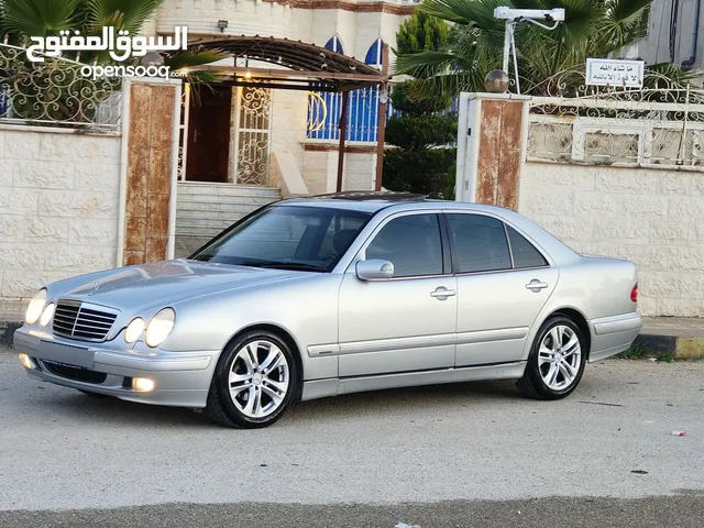 مرسيدس بنز موديل 2001 e200 اليجانس للبيع اقساط وليس كاش ولا للبدل كامل التفاصيل موجودة بالإعلان