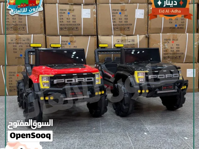 سياره ( جامبو ) 4 ماتور تناسب من عمر 1 الي 4 سنوات حسب حجم الطفل السياره مصممه للمشي على  جميع الطرق