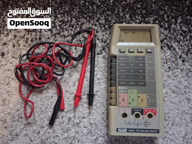 FLUK 8060A TRUE RMS MULTIMETER