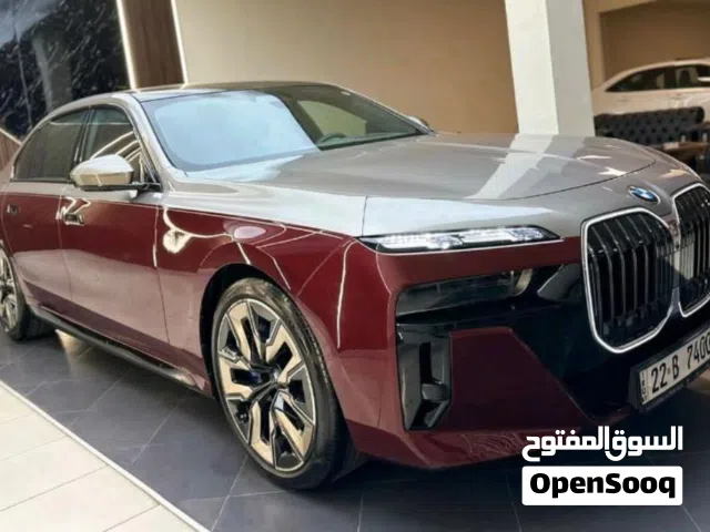 2023 بي ام دبليو الفئة 7 740