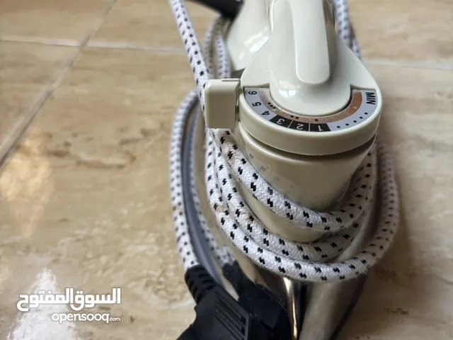 للبيع مكواة باناسونيك ثقيلة NI-22AWT بقدرة 1000 وات