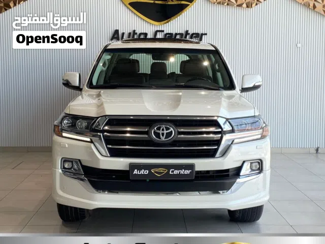 TOYOTA LAND CRUISER GXR GRAND TOURING V8