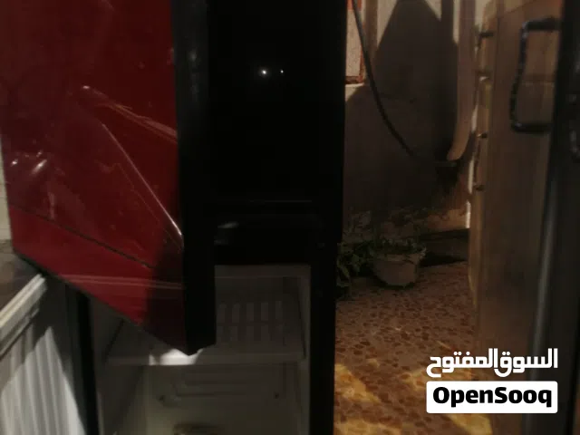 براد ماء مستخدم