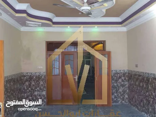 250 m2 4 Bedrooms Townhouse for Rent in Basra Al Mishraq al Jadeed