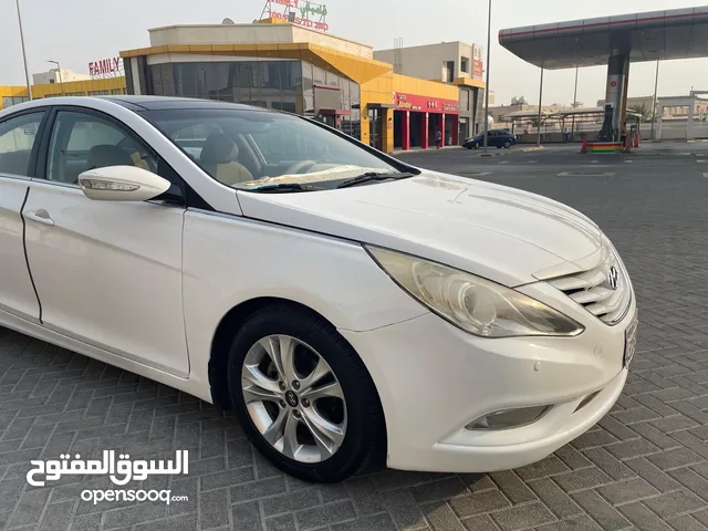 Hyundai Sonata 2013 1,54,000 Kms Excellent Condition